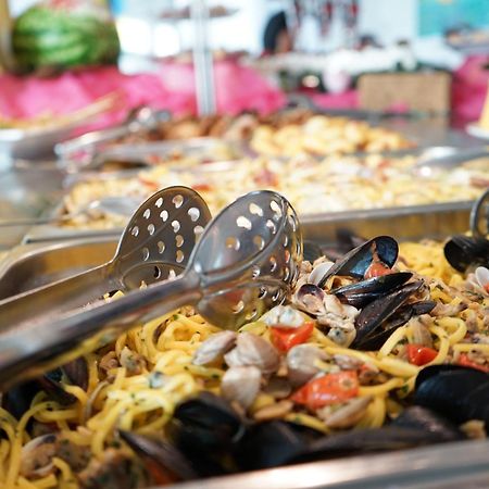 Hotel Morfeo - Young People Hotels (Adults Only) Rimini Eksteriør billede