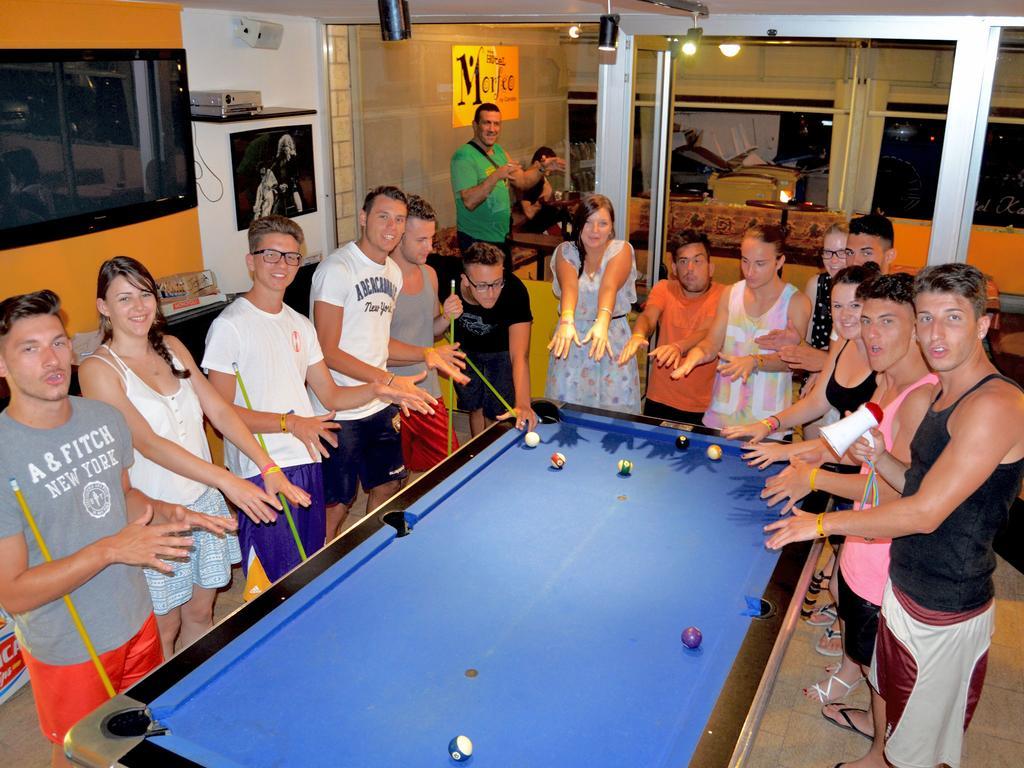 Hotel Morfeo - Young People Hotels (Adults Only) Rimini Eksteriør billede