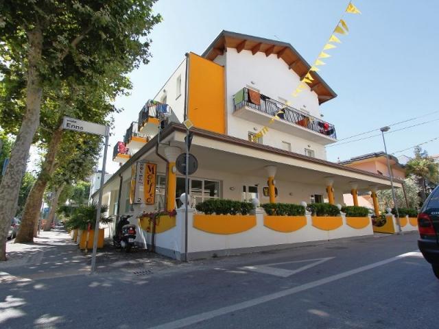 Hotel Morfeo - Young People Hotels (Adults Only) Rimini Eksteriør billede