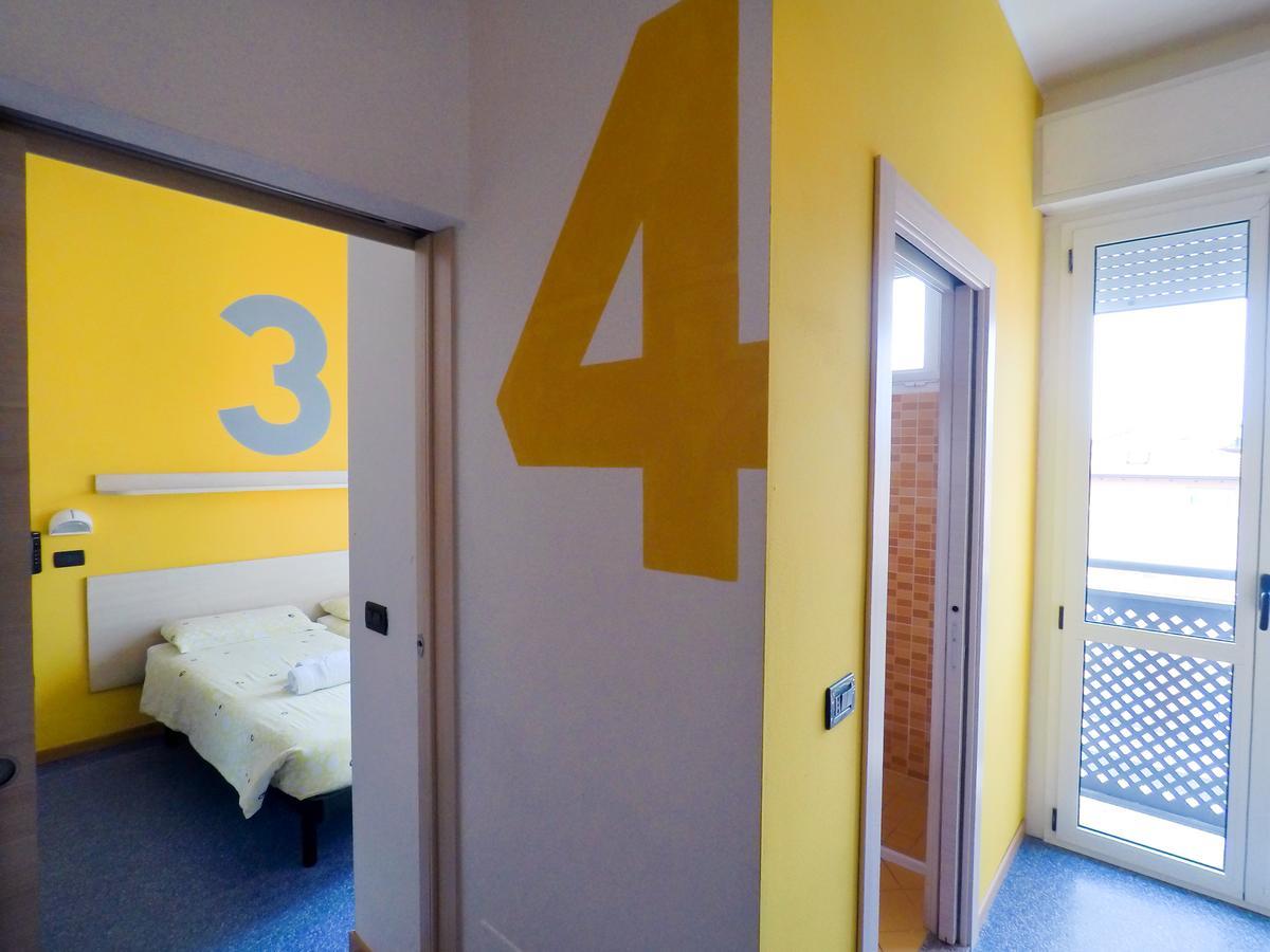 Hotel Morfeo - Young People Hotels (Adults Only) Rimini Eksteriør billede