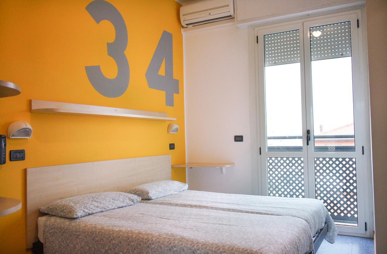 Hotel Morfeo - Young People Hotels (Adults Only) Rimini Eksteriør billede